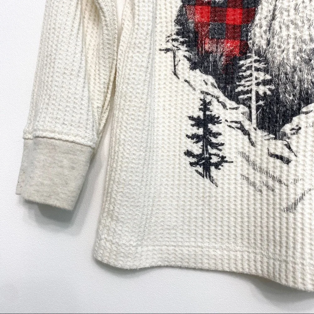 old navy | waffle knit thermal polar bear white tee 3t